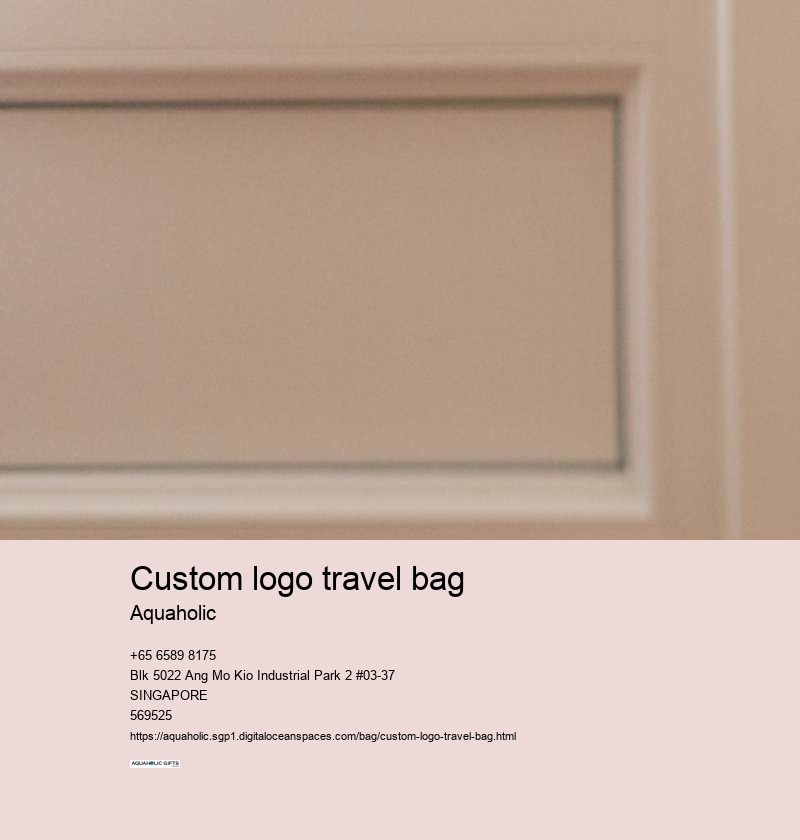 custom logo travel bag