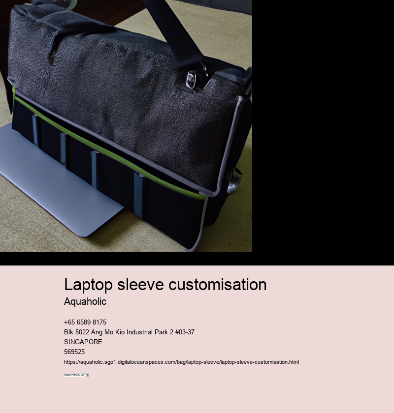 laptop sleeve customisation